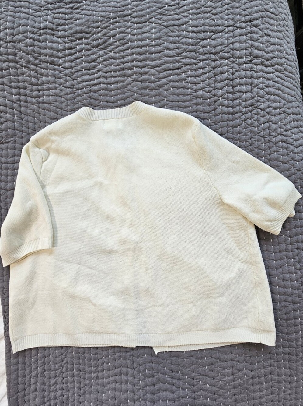 H&M White Short-Sleeve Cropped Button Cardigan Size XL - Picture 5 of 7